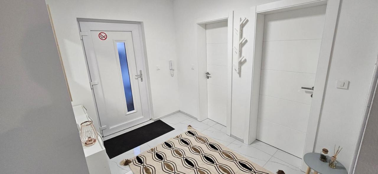 Superior Apartment Lisinski - Private Parking - 2 & 3 Bedroom ซาเกร็บ ภายนอก รูปภาพ