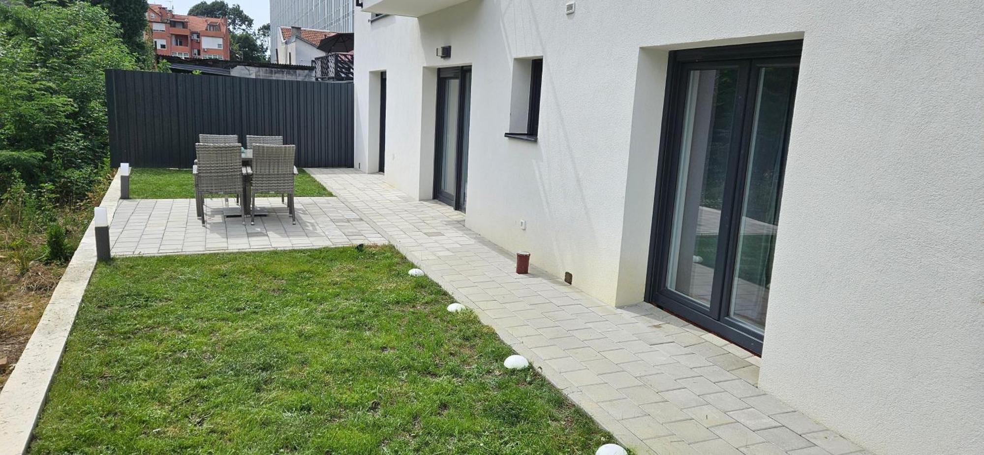 Superior Apartment Lisinski - Private Parking - 2 & 3 Bedroom ซาเกร็บ ภายนอก รูปภาพ